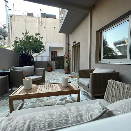 Lemon Tree Apartment Skiathos Town